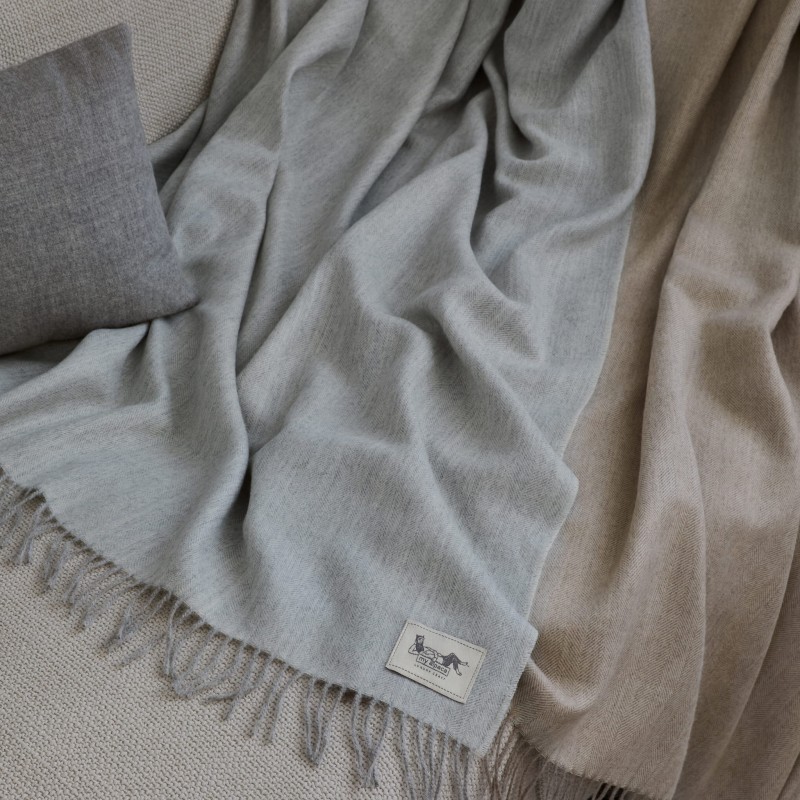 Pled z alpaki fishbone 100% baby alpaca - biało - srebrny