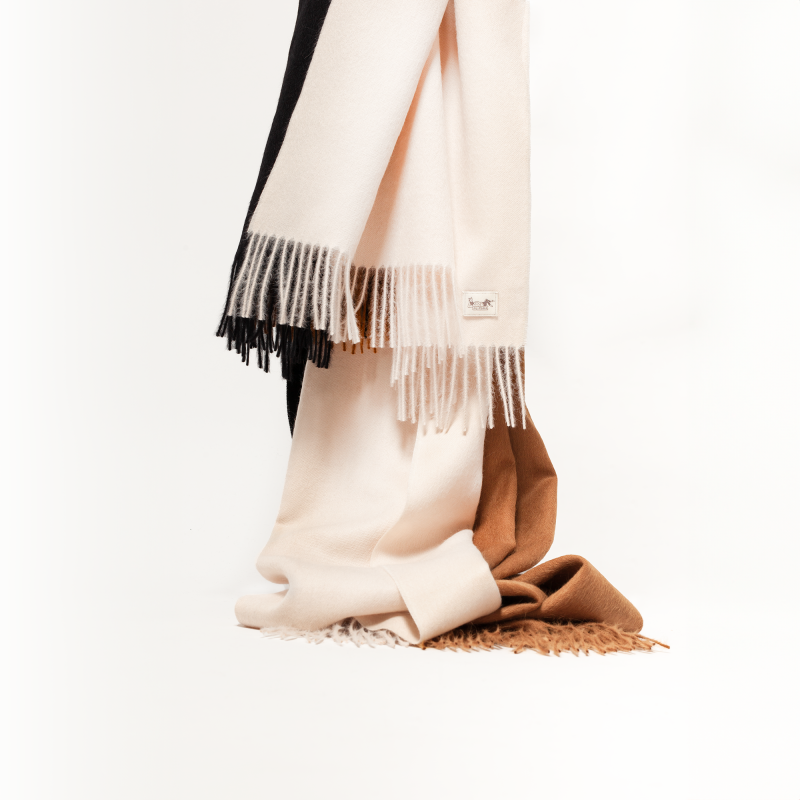 Szal Suri baby alpaca cream rose