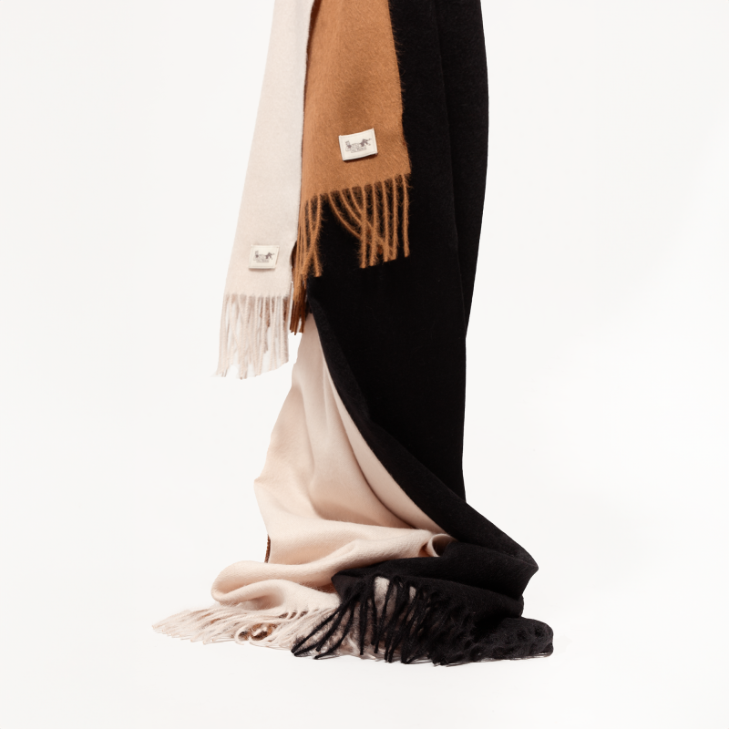 Szal Suri baby alpaca black